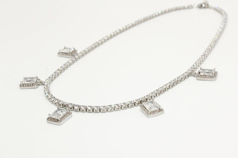 Khadija Crystal Choker