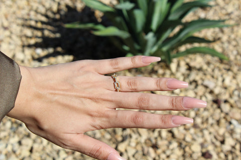 Hidaya Link Gold Ring