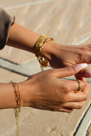 Hidaya Gold Thin Link Bracelet